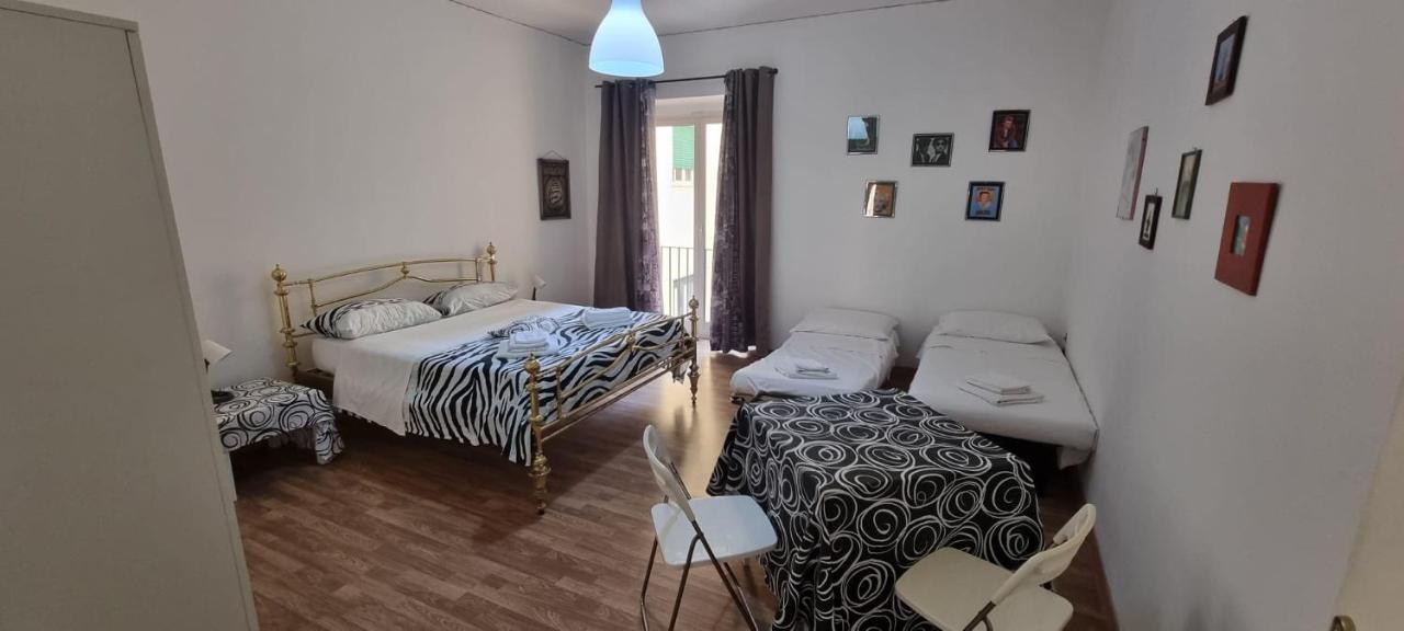 Affittacamere Nilo Nápoly Szoba fotó